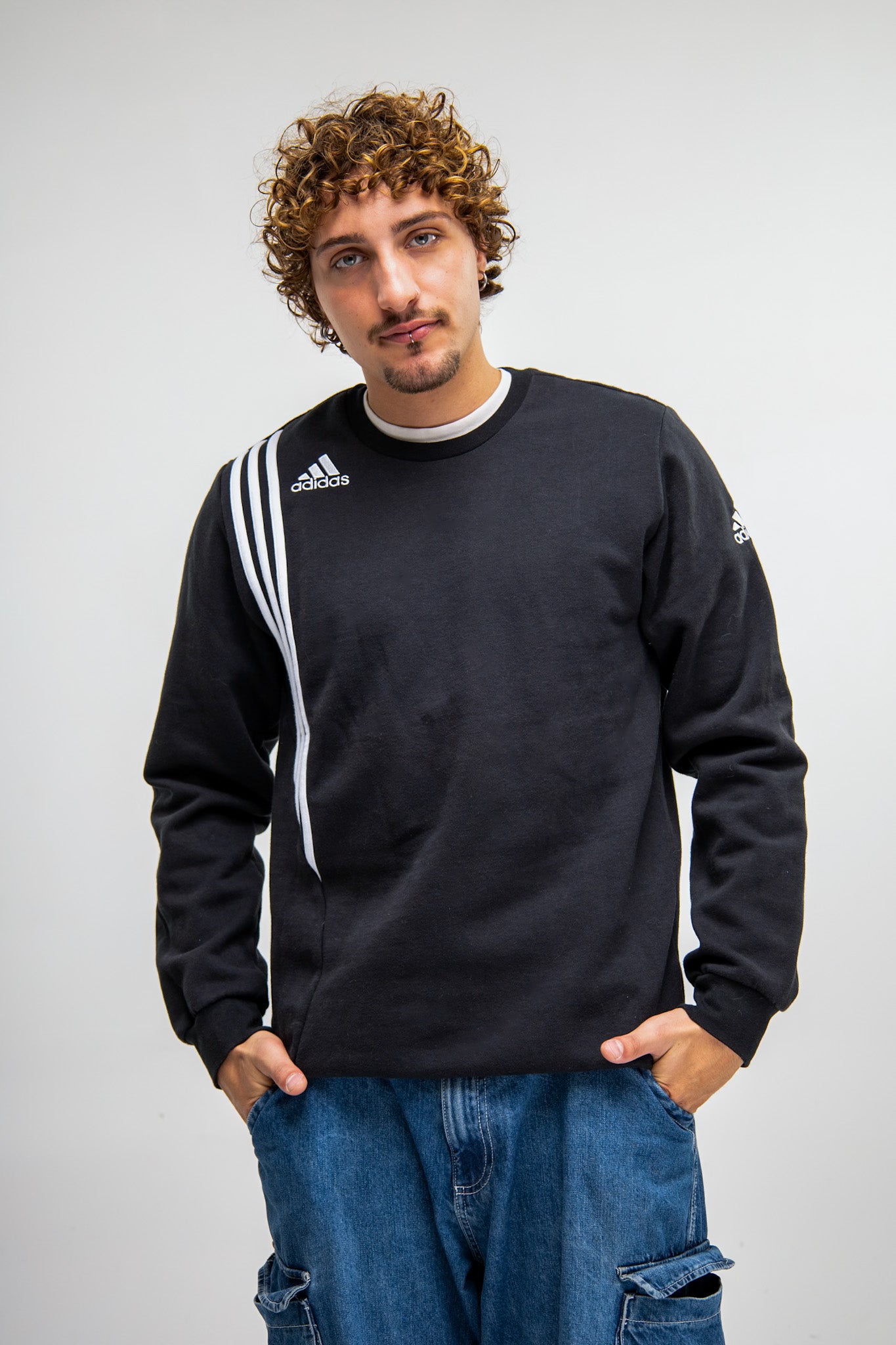 Adidas Sweatshirt