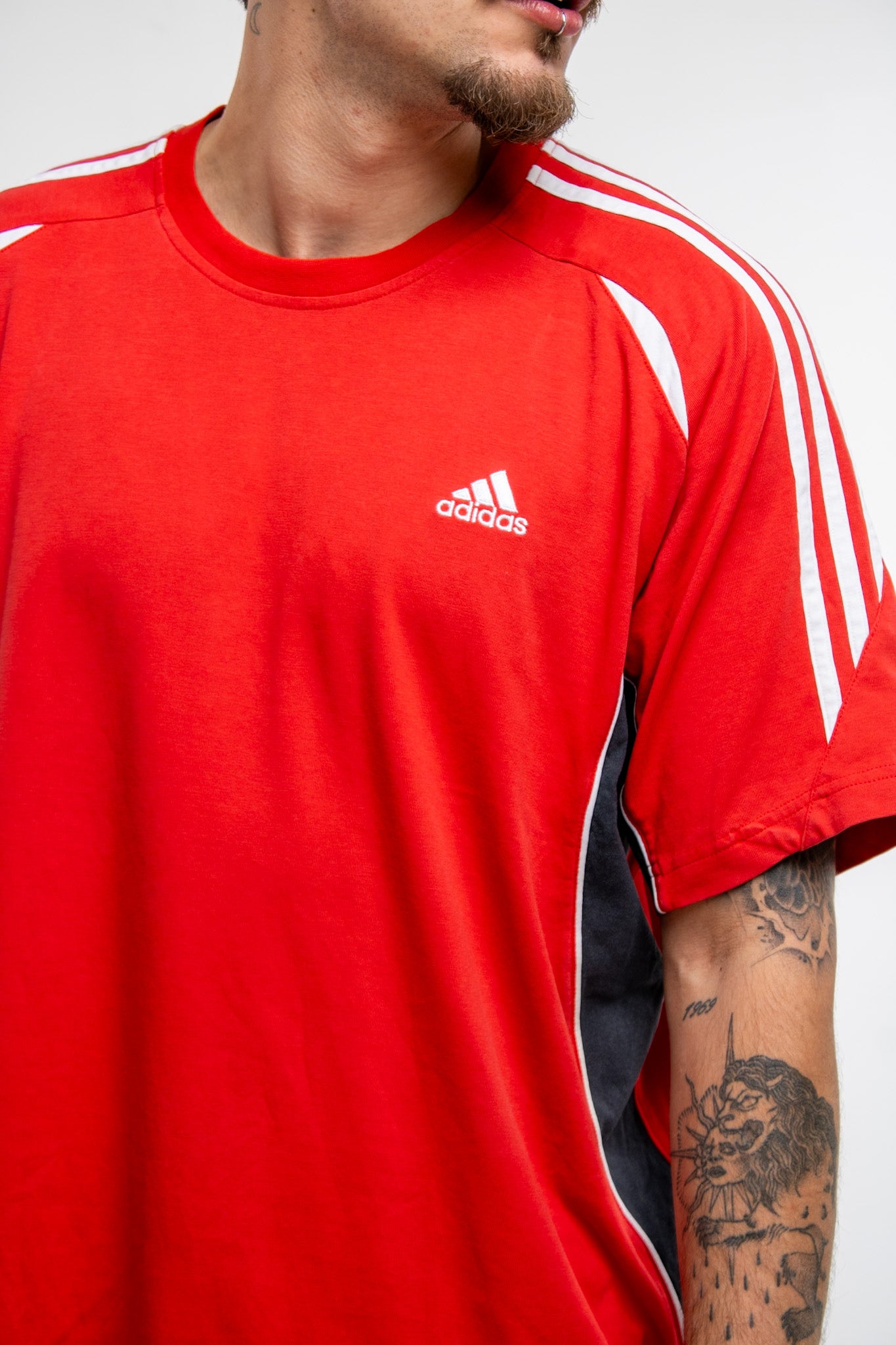 Adidas T-shirt