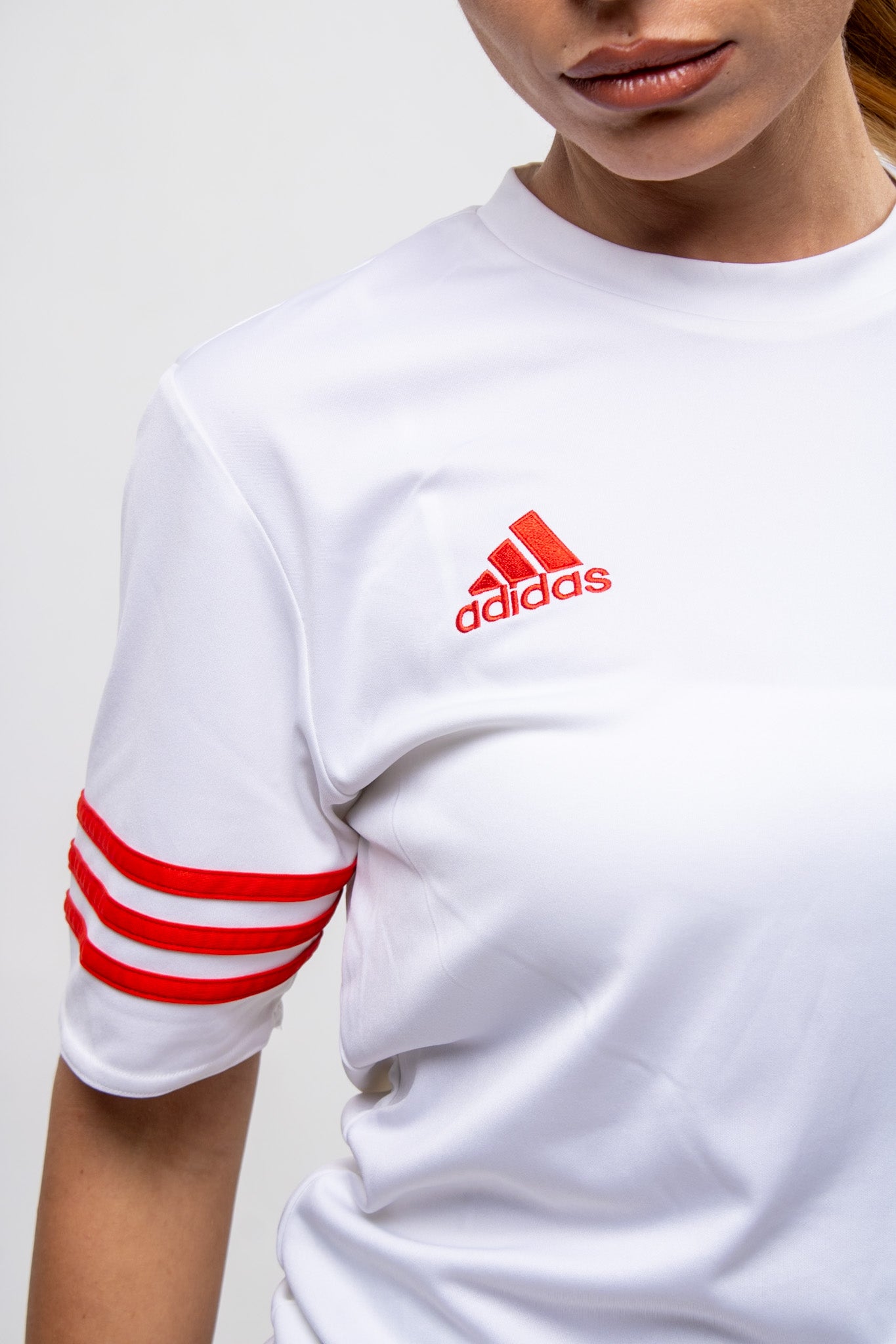 Adidas T-shirt
