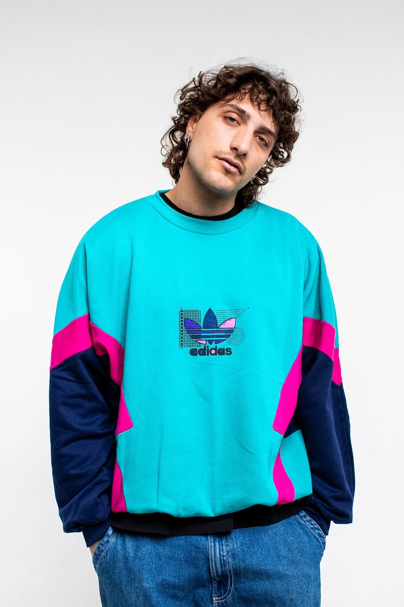 Adidas Vintage Sweatshirt