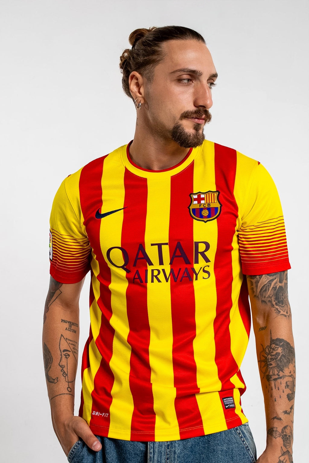 Retro Nike FC Barcelona Away "Senyera" Jersey - 2013/2014