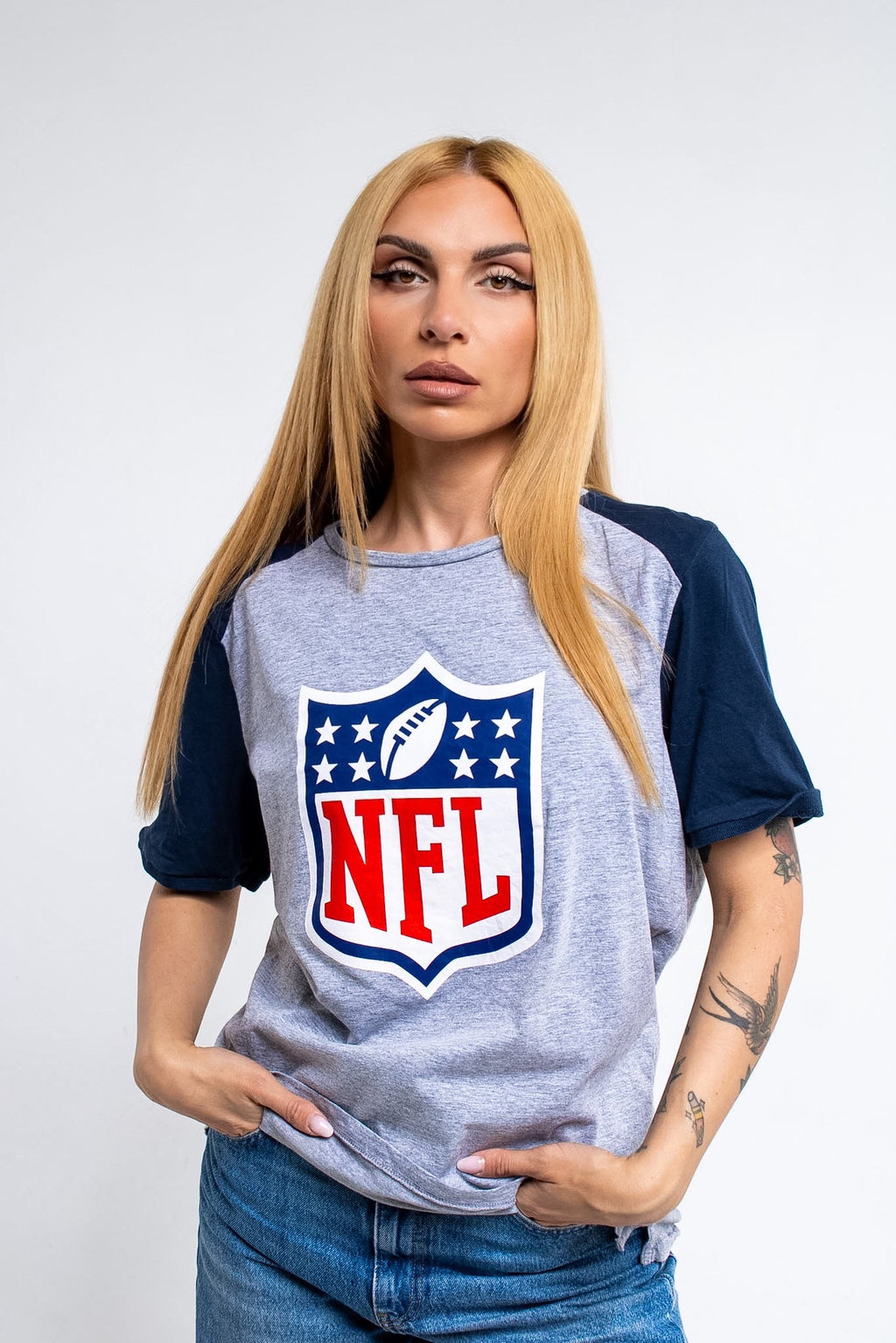 NFL T-shirt