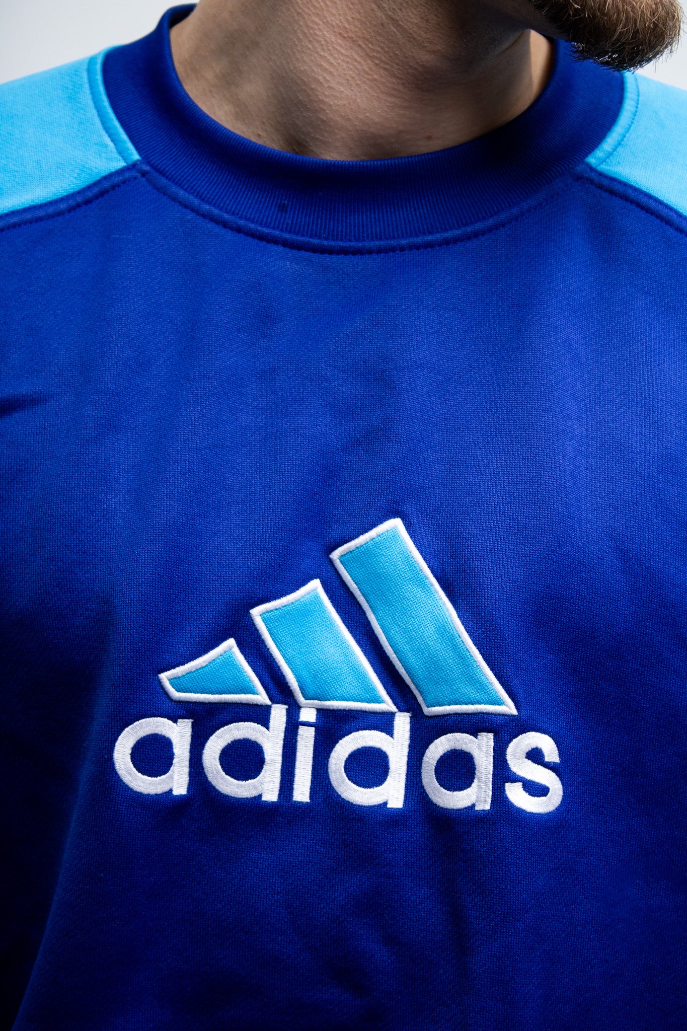 Adidas Sweatshirt