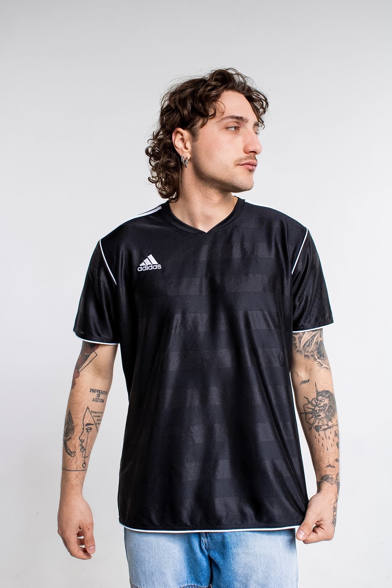 Adidas T-shirt