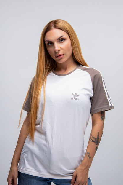 Adidas T-shirt