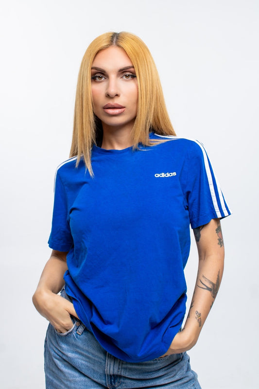 Adidas T-shirt