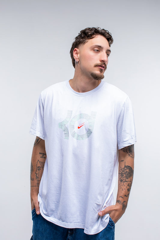 Nike T-shirt
