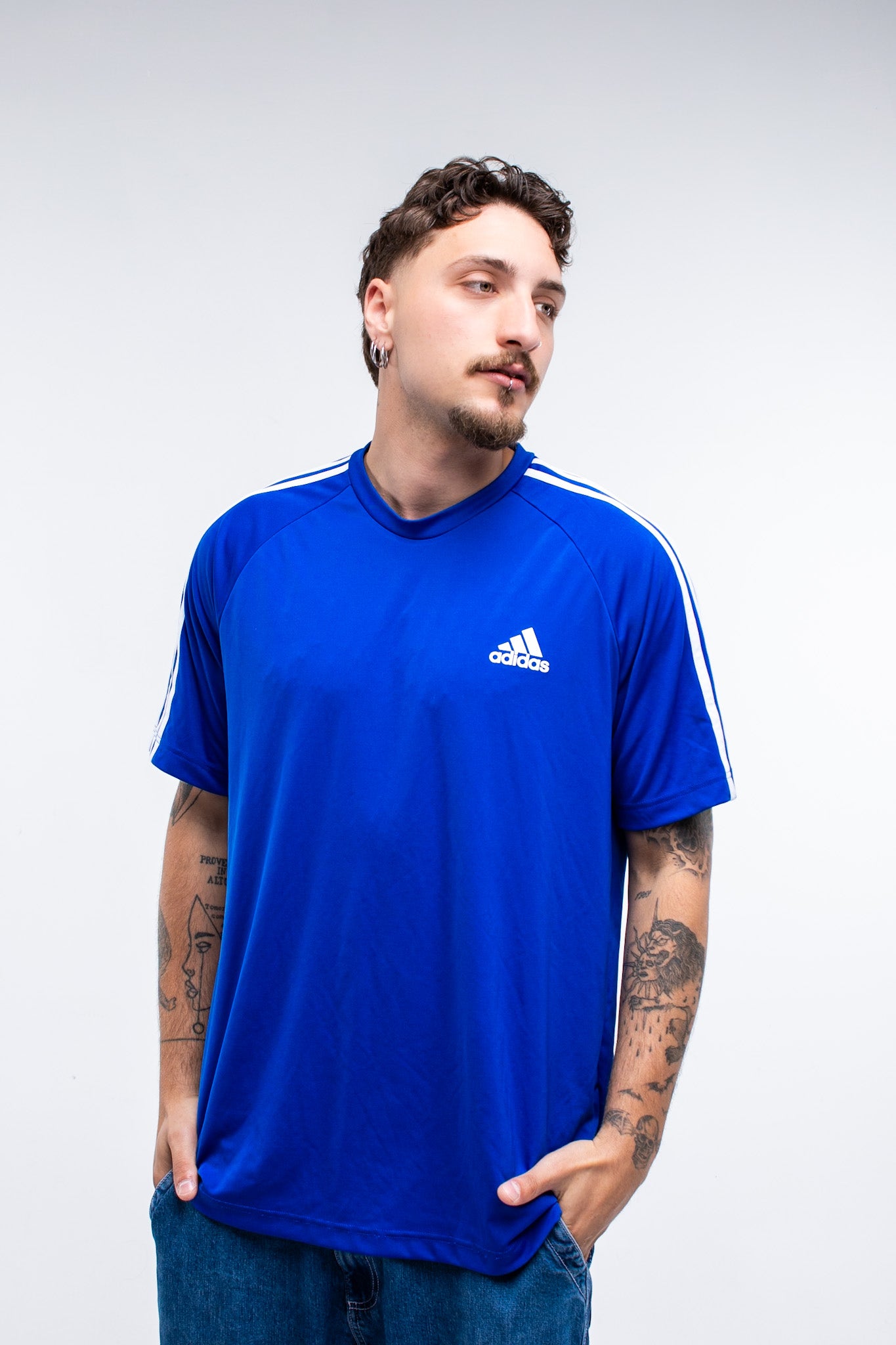 Adidas T-shirt