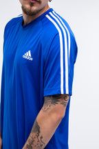 Adidas T-shirt