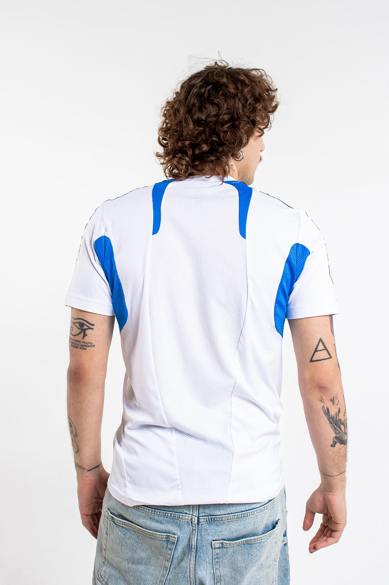 Adidas T-shirt
