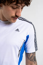 Adidas T-shirt