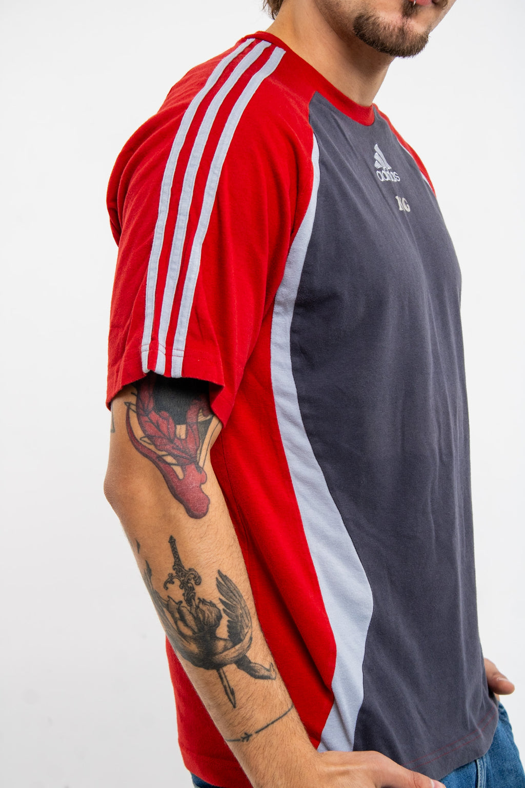 Adidas T-shirt