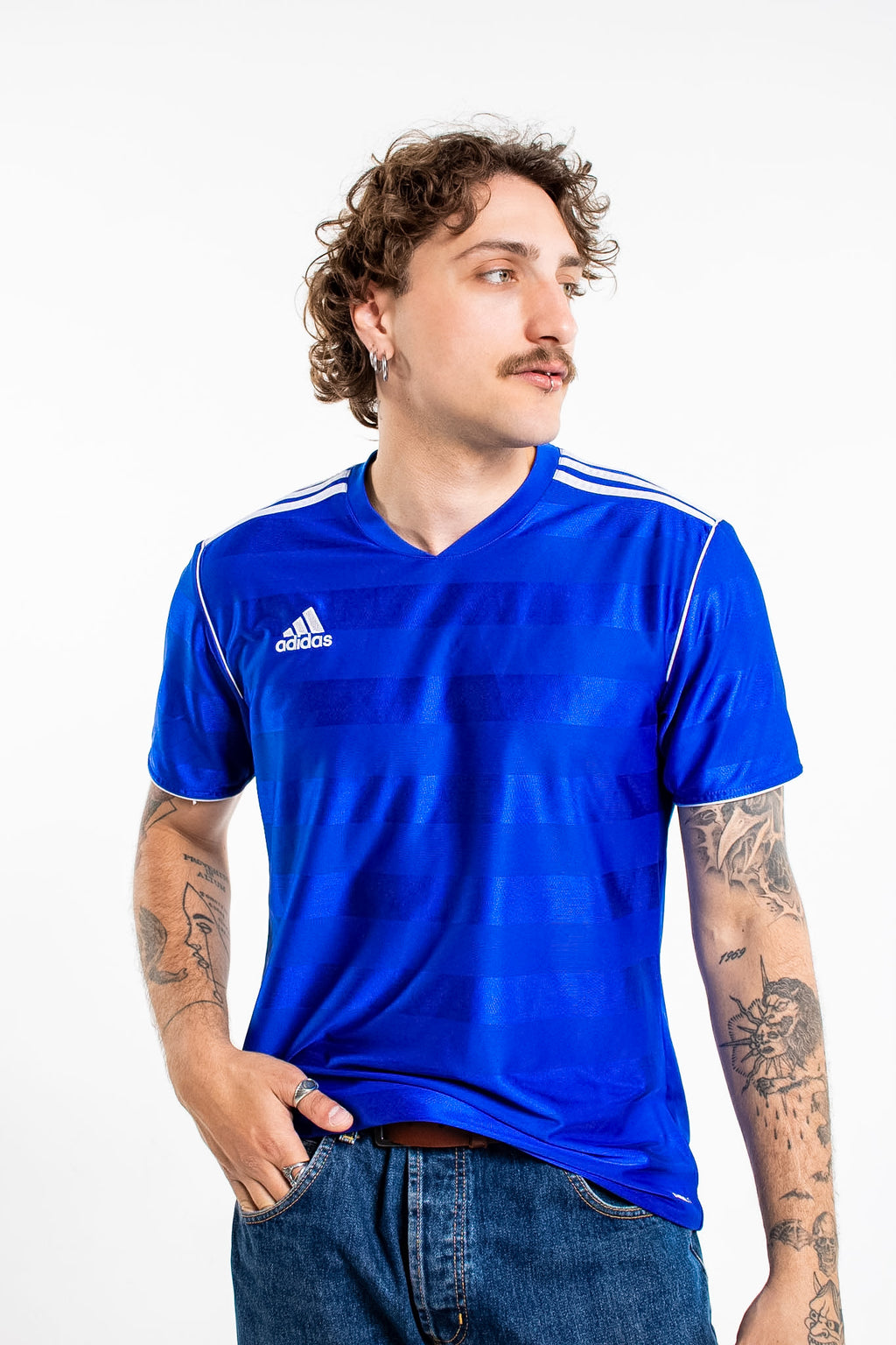 Adidas T-shirt
