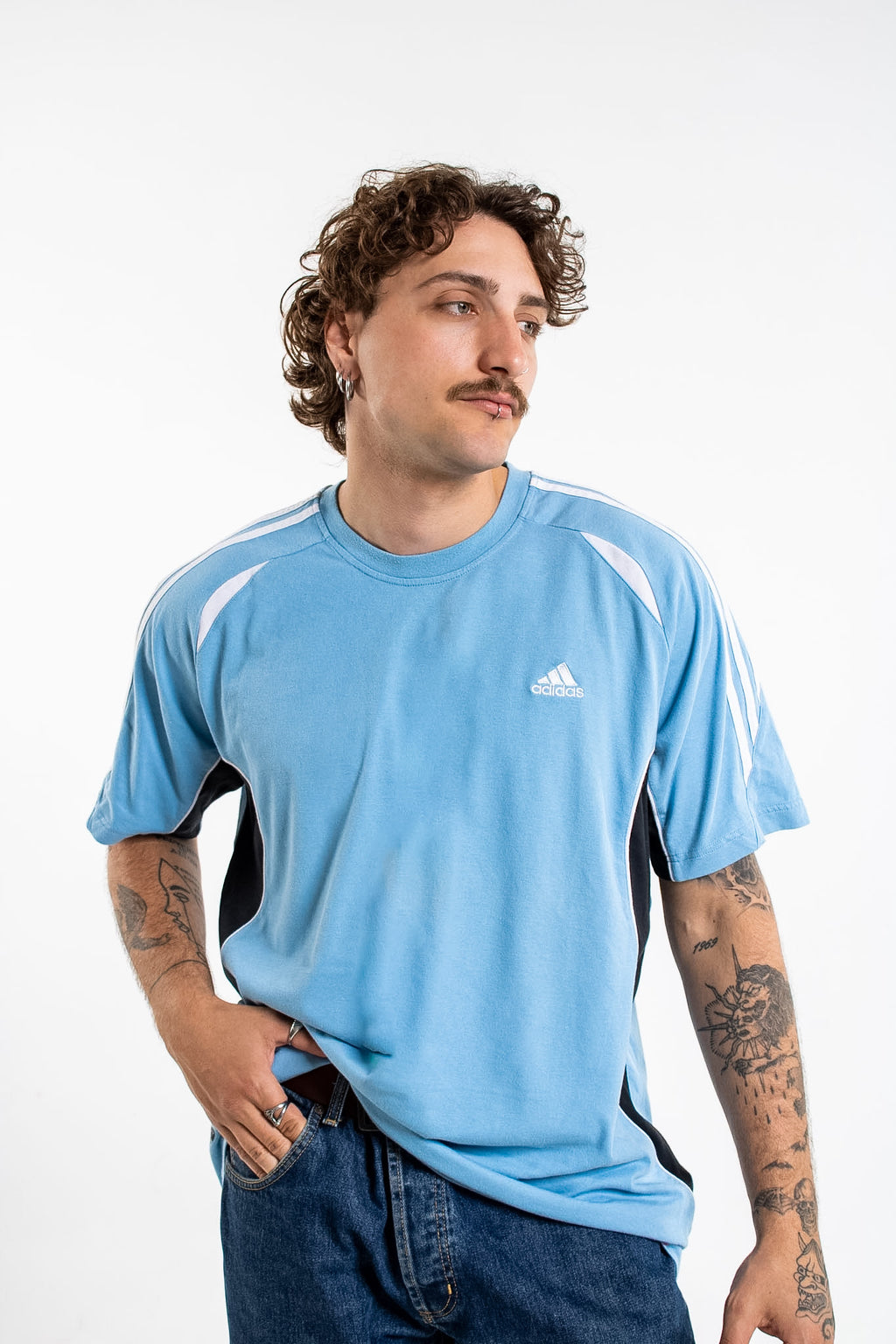Adidas T-shirt