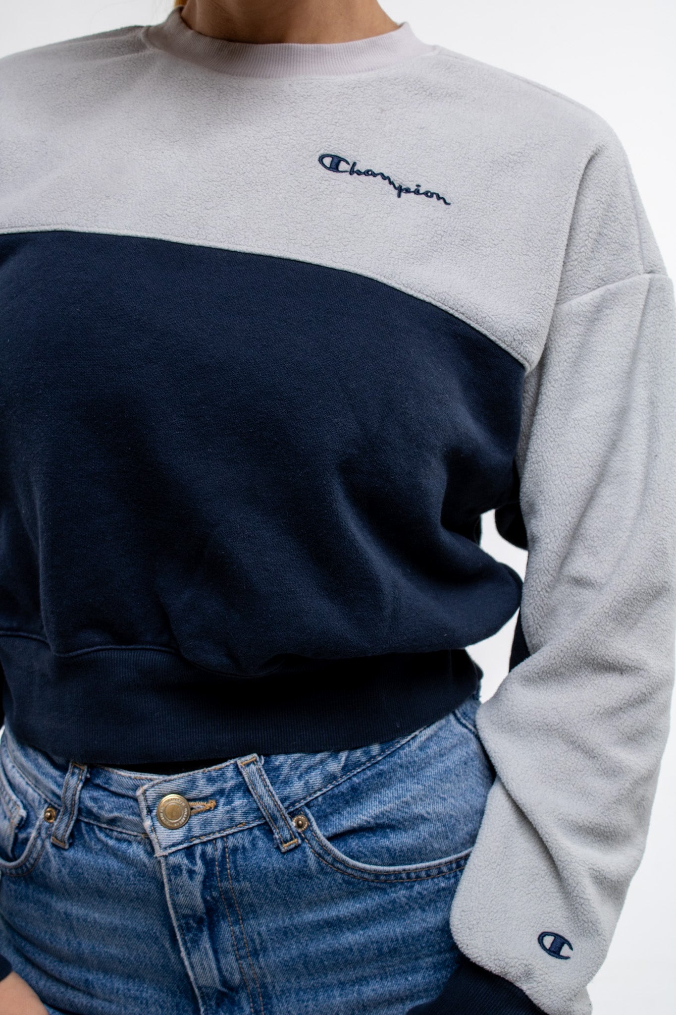 Champion Cropped Sweatshirt