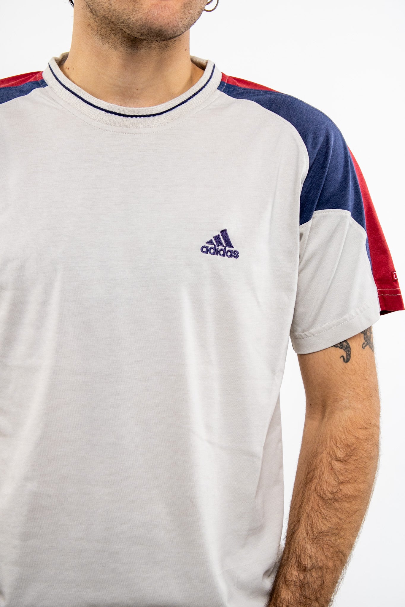 Adidas T-shirt