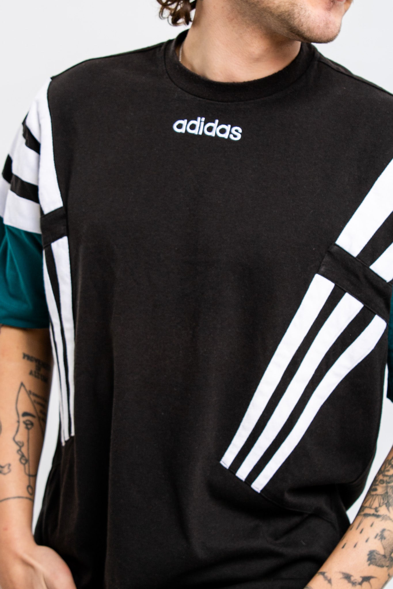 Adidas Vintage T-shirt