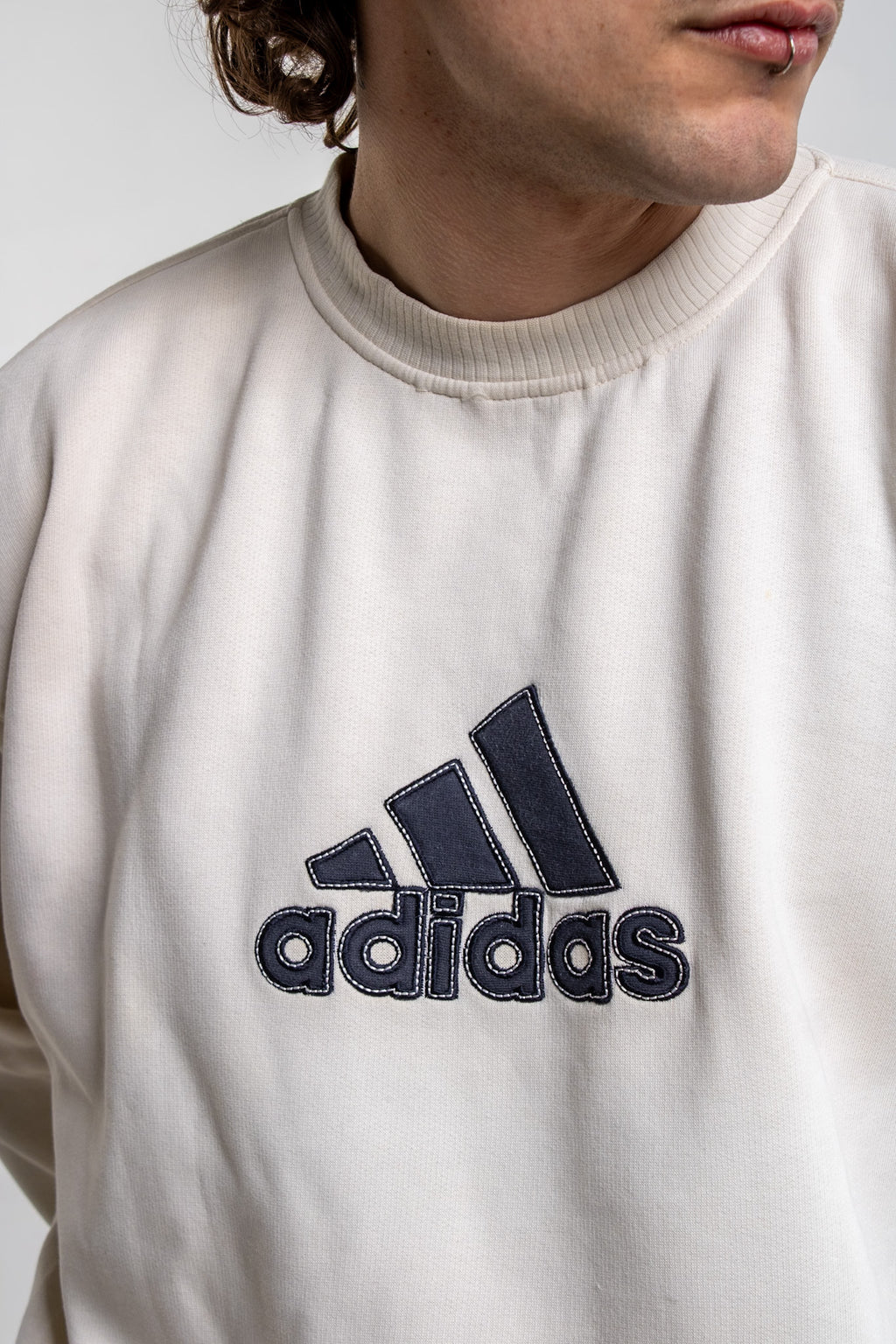 Adidas Sweatshirt