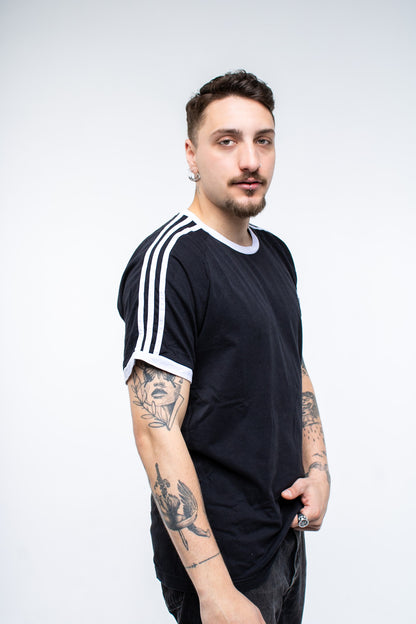 Adidas T-shirt