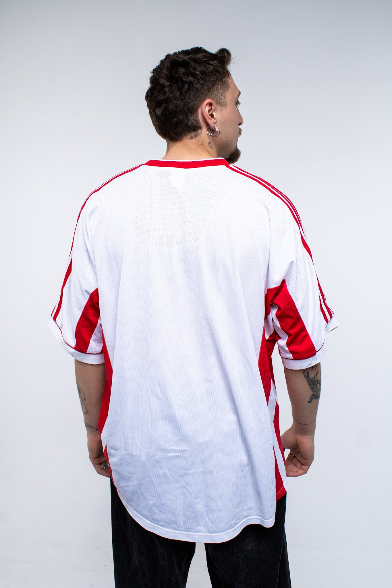 Adidas T-shirt