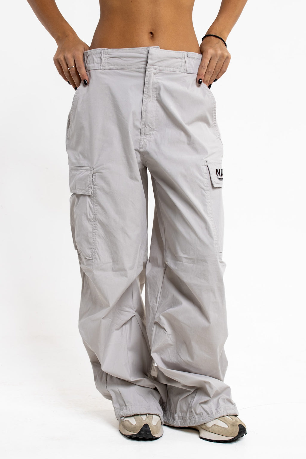 Nike Baggy Cargo Pants