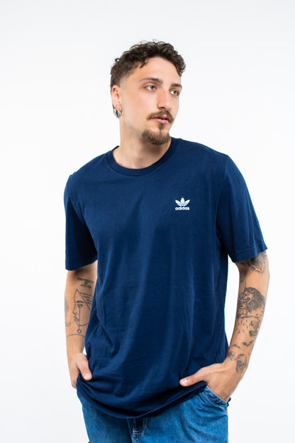 Adidas T-shirt