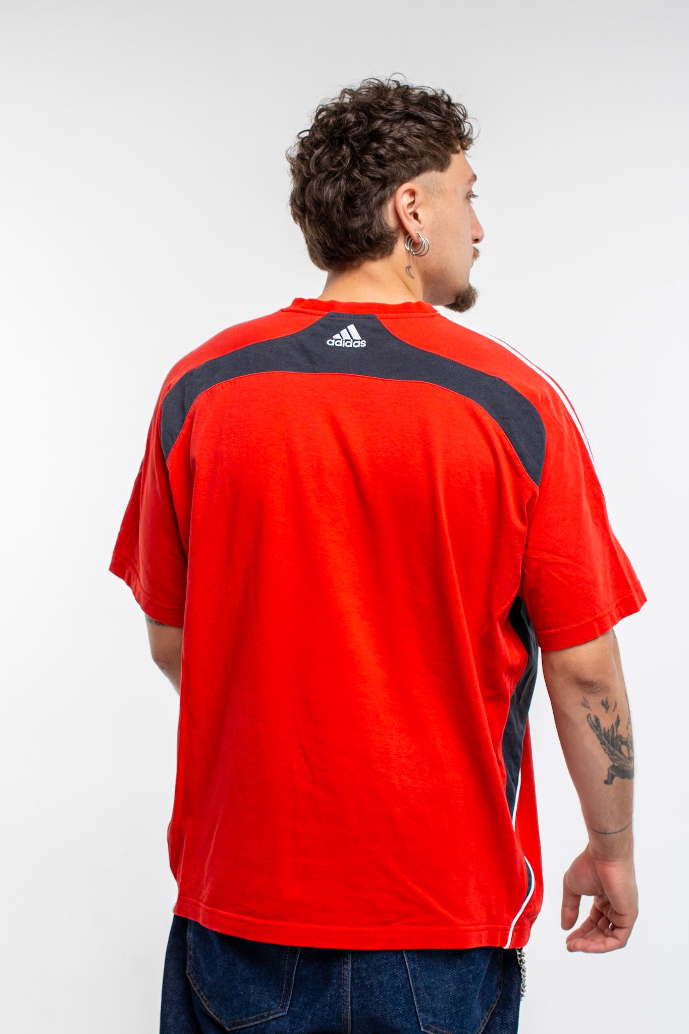 Adidas T-shirt