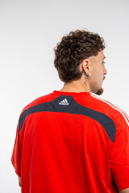 Adidas T-shirt