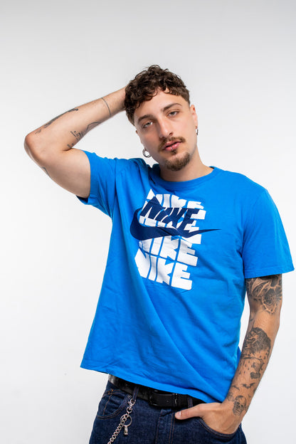 Nike T-shirt