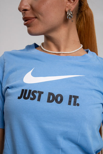 Nike t-shirt