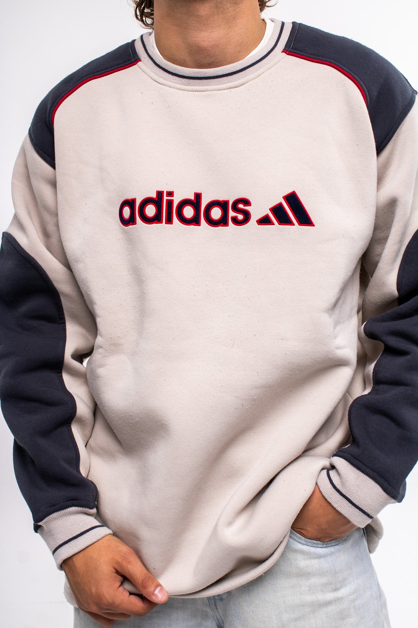 Adidas Vintage Sweatshirt