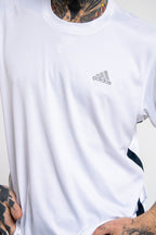 Adidas T-shirt