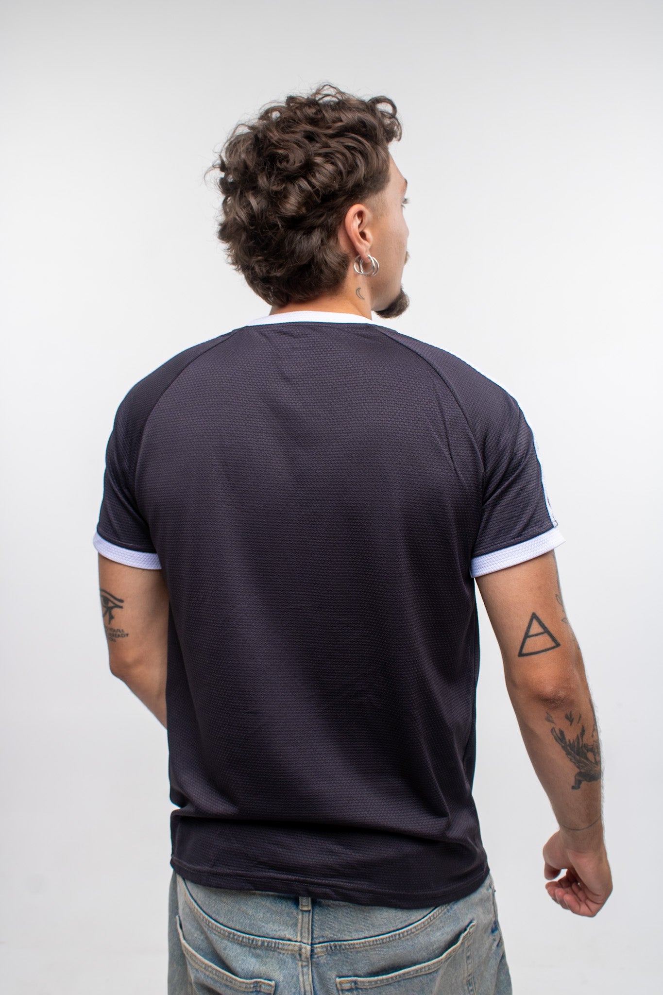 Adidas T-shirt