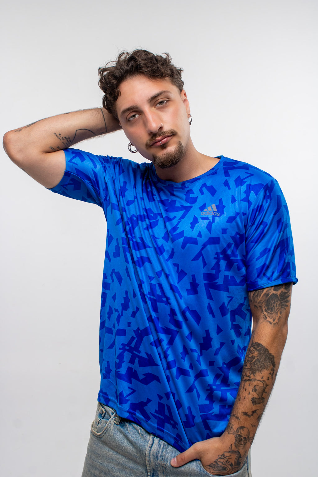 Adidas T-shirt