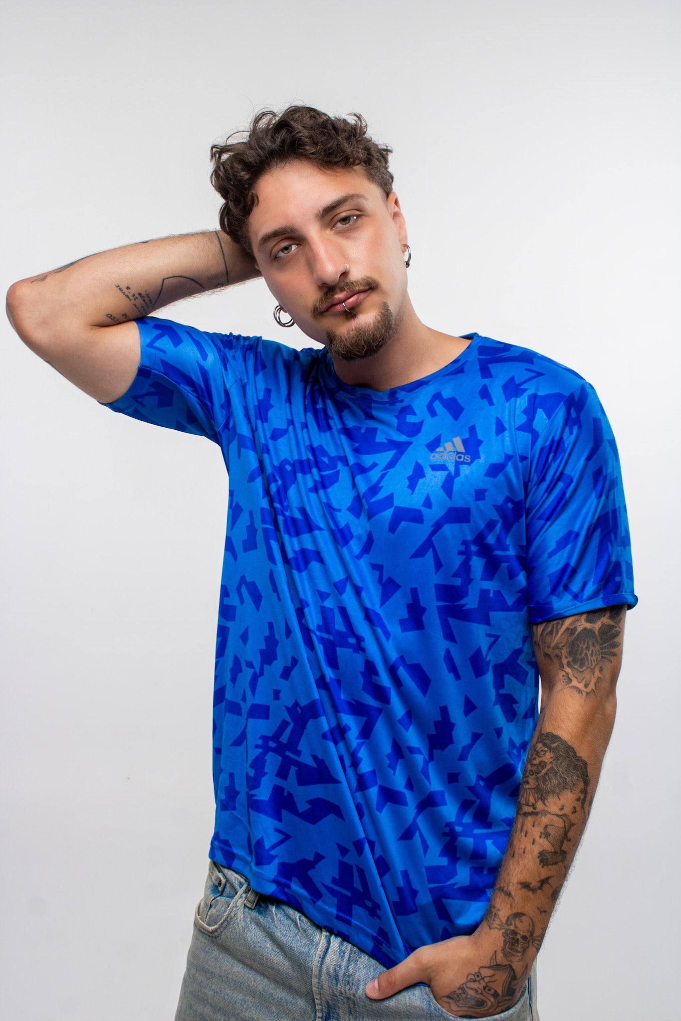 Adidas T-shirt