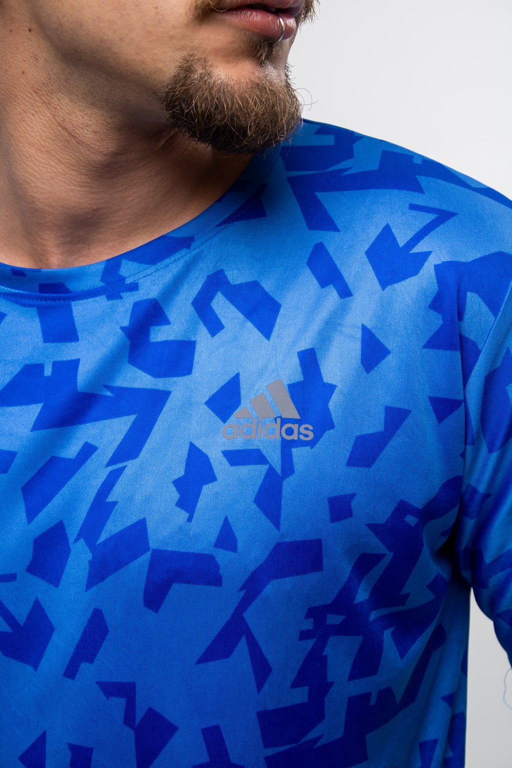 Adidas T-shirt