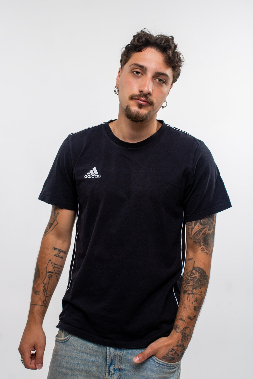 Adidas T-shirt