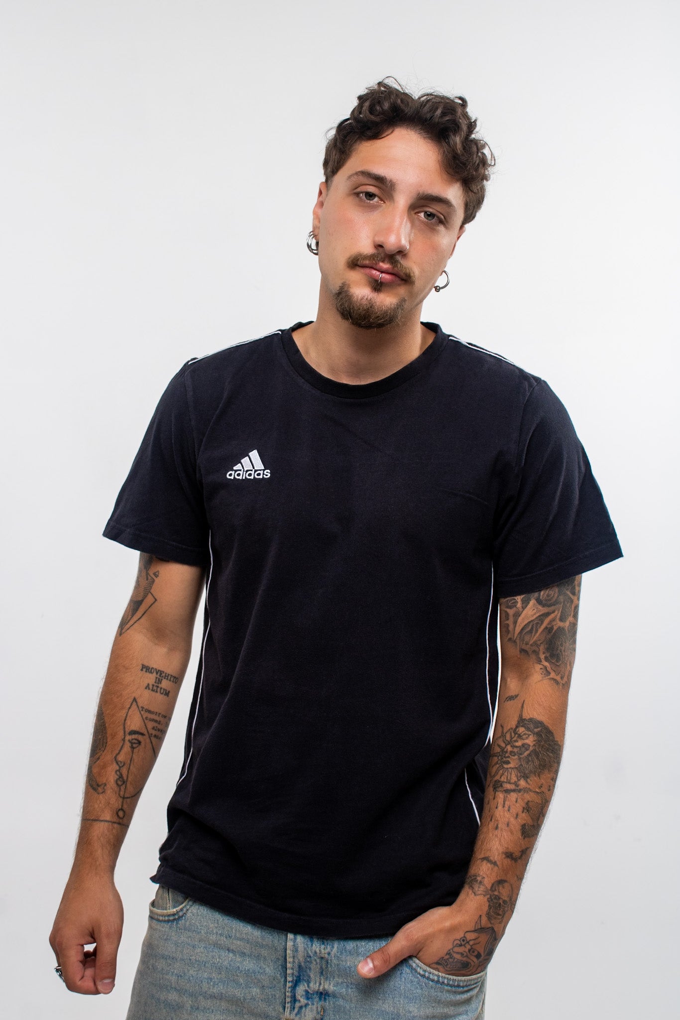 Adidas T-shirt