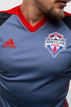 Adidas T-shirt