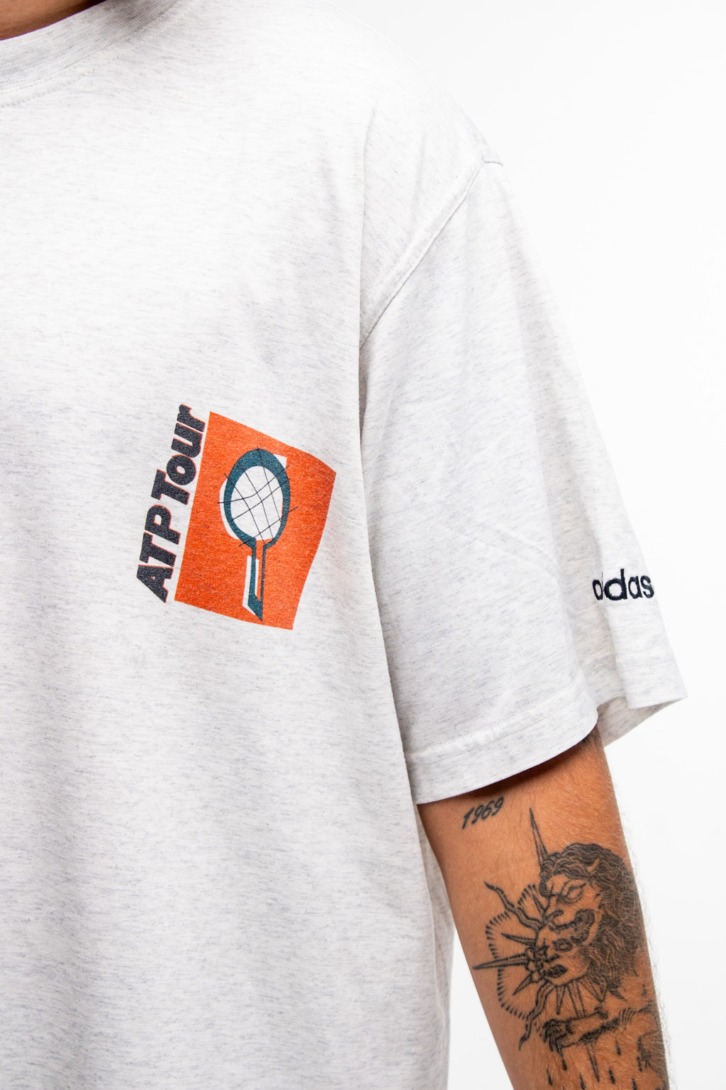 Adidas T-shirt