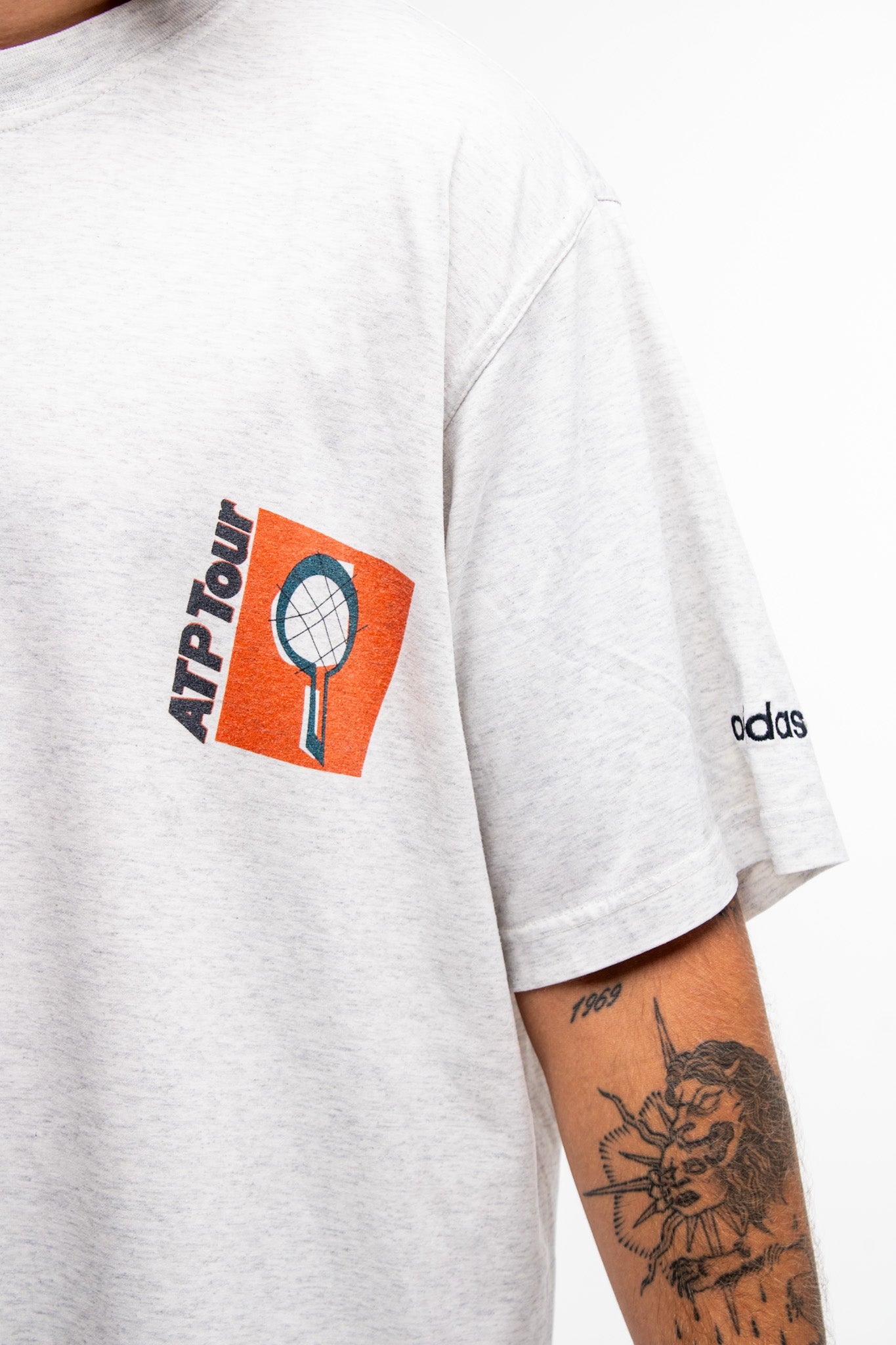 Adidas T-shirt