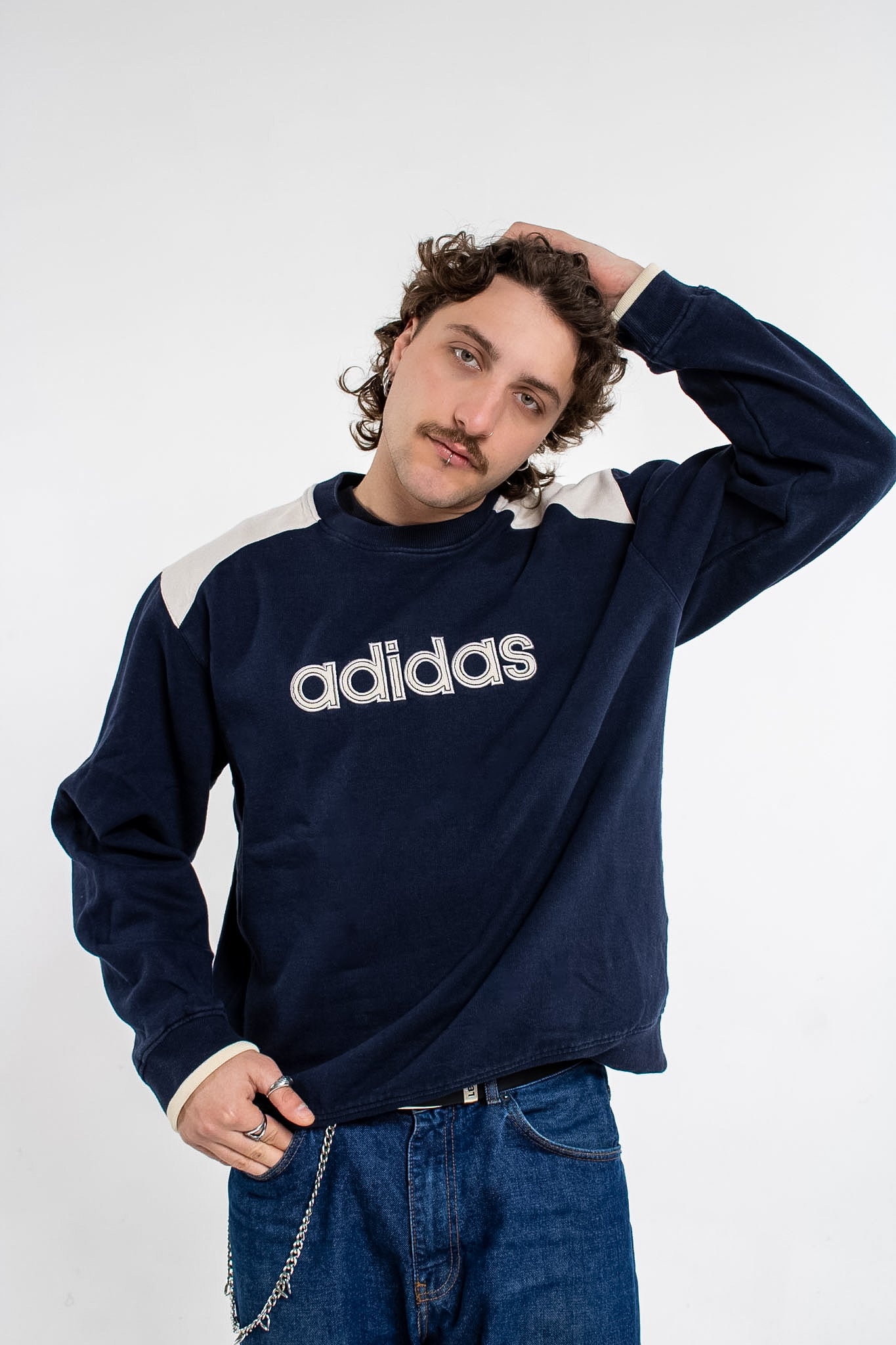 Adidas Sweatshirt