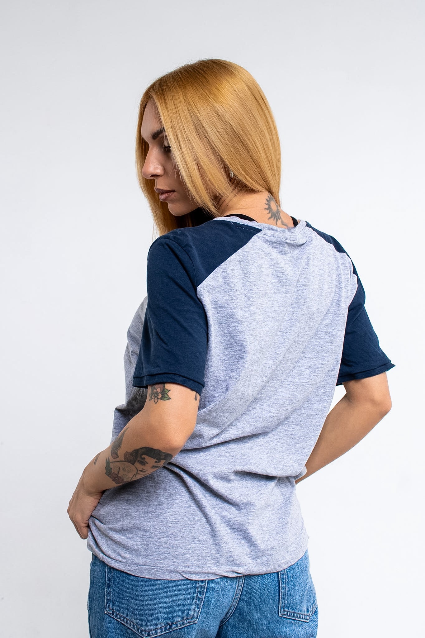 NFL T-shirt