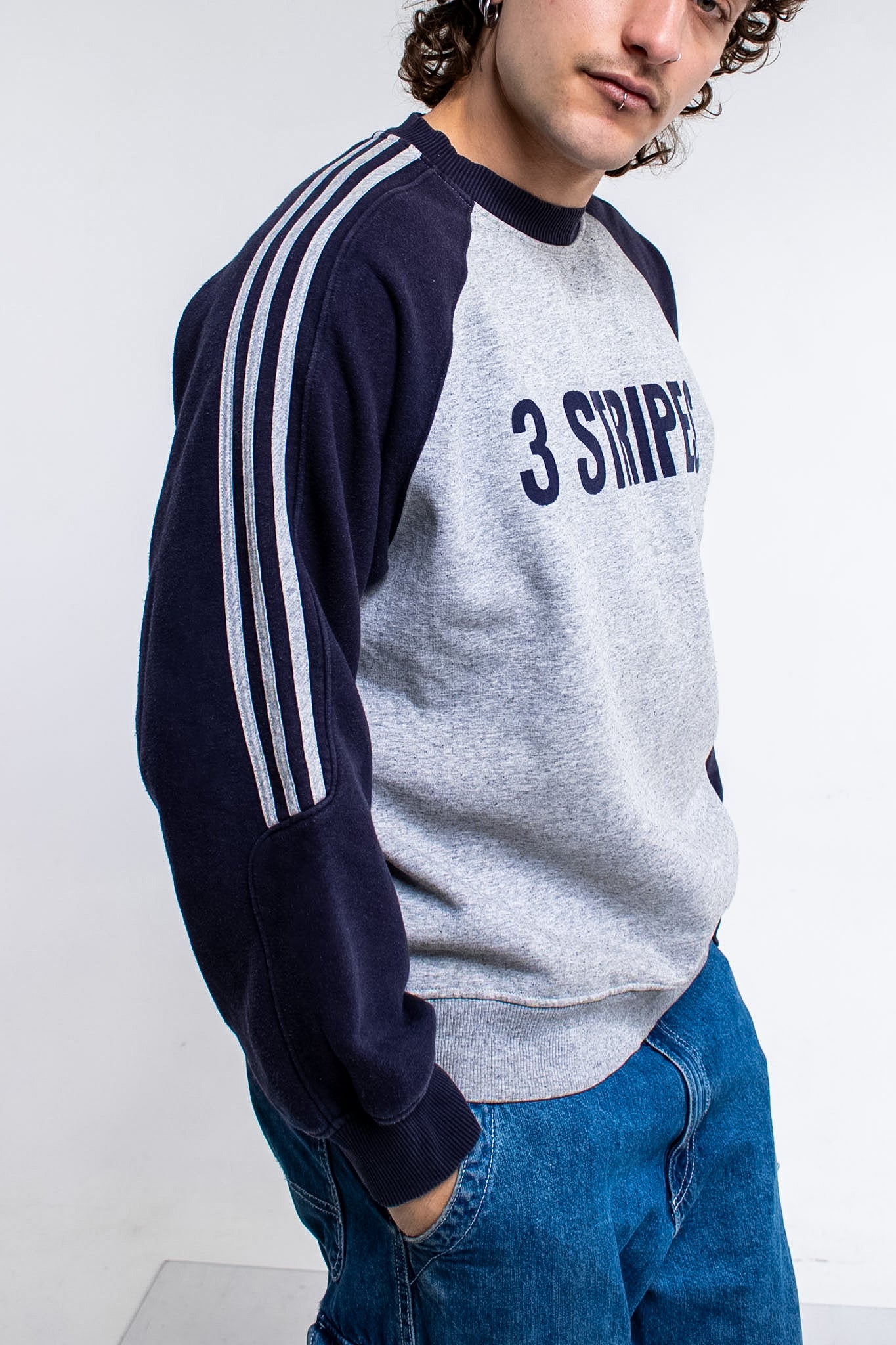 Adidas Sweatshirt