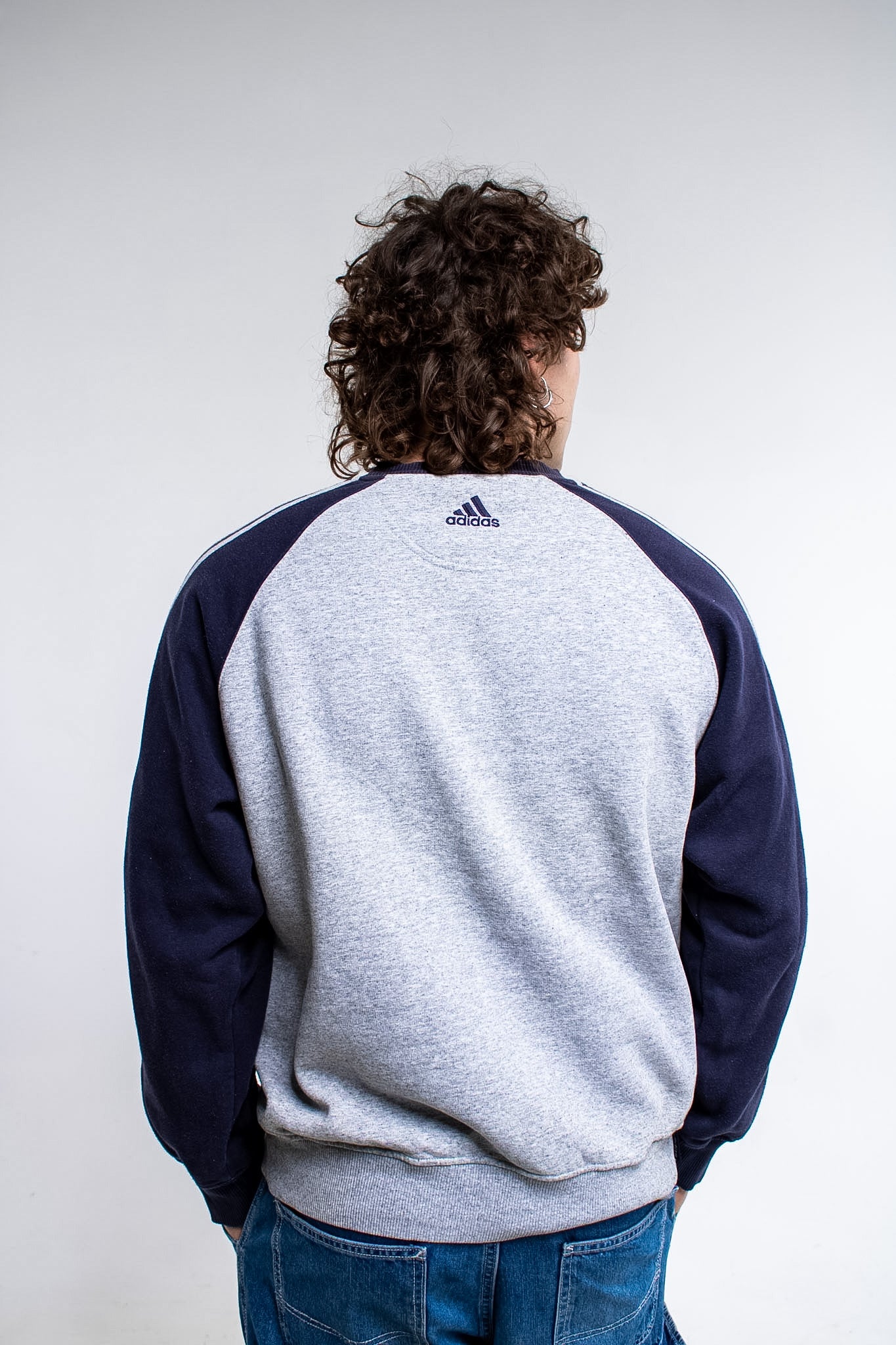 Adidas Sweatshirt