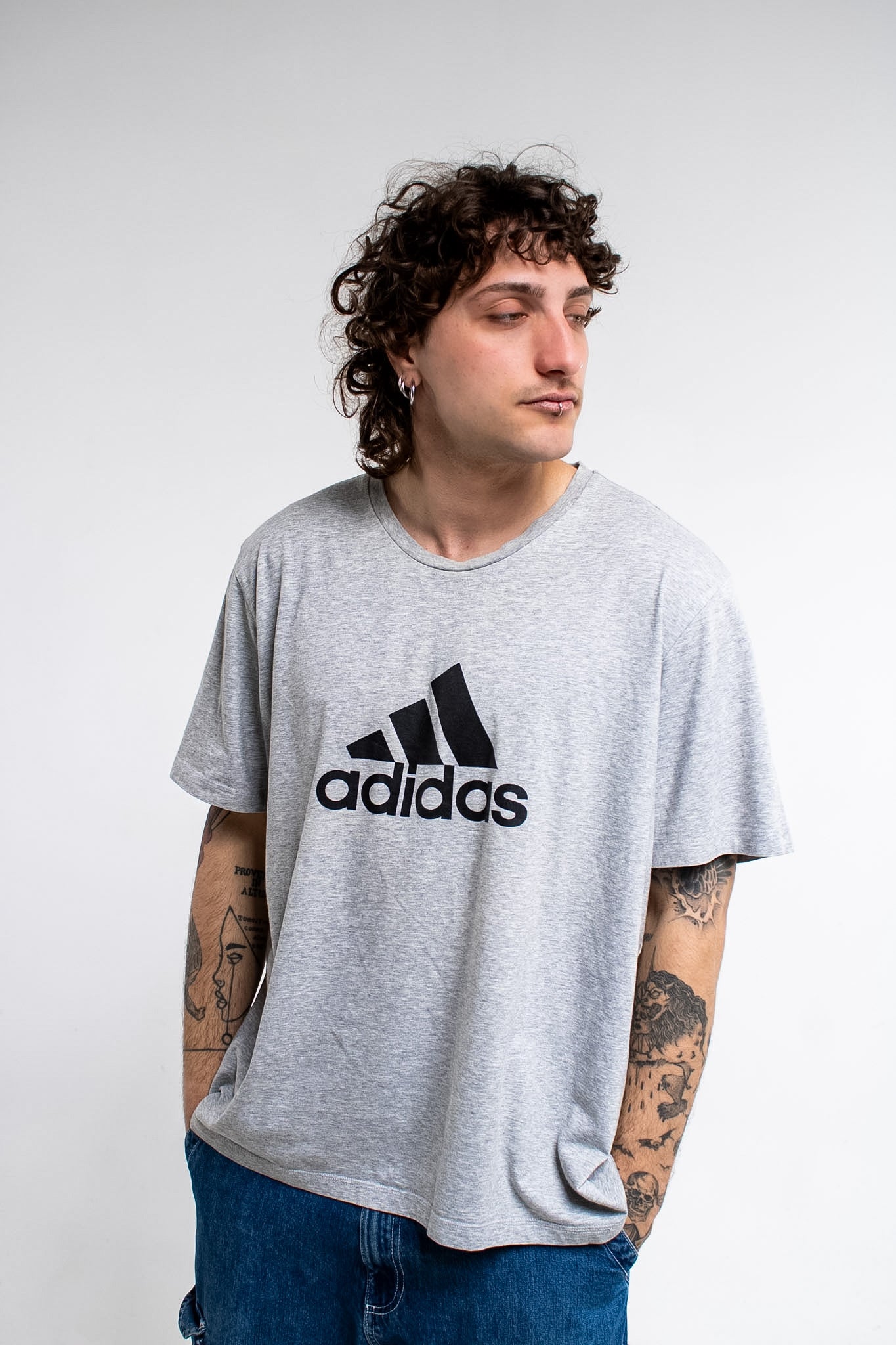 Adidas T-shirt