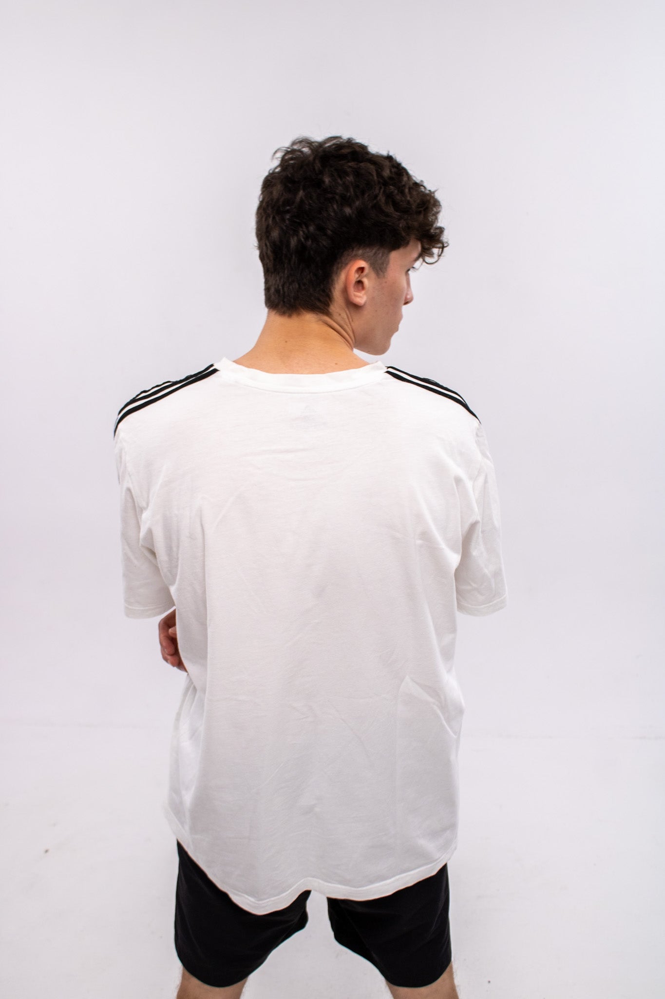 Adidas T-shirt