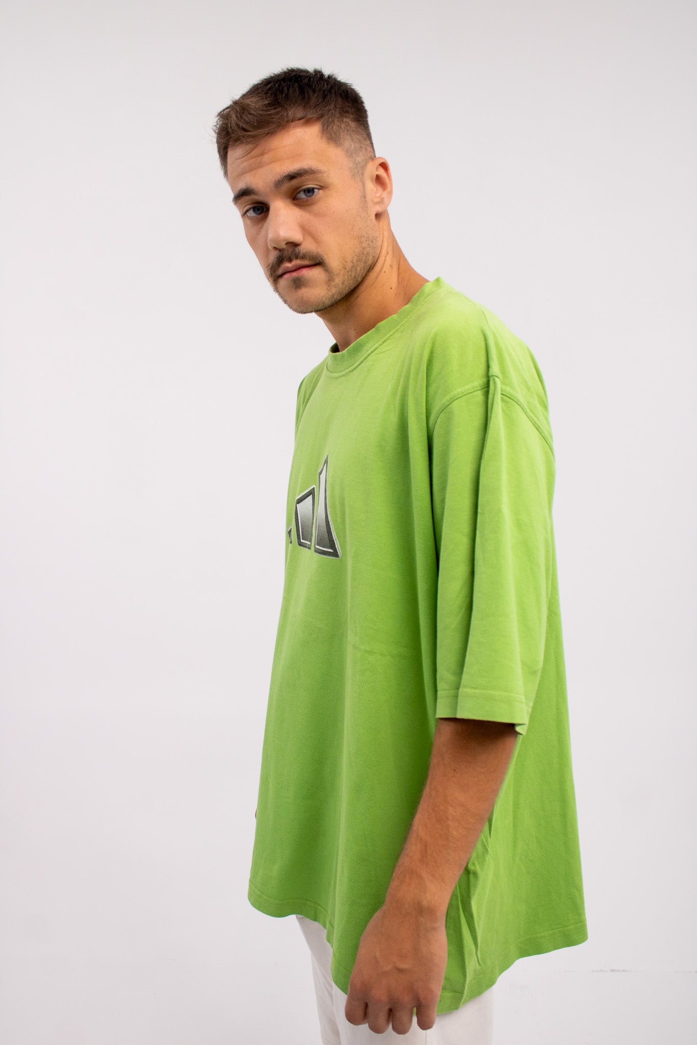 Adidas T-shirt