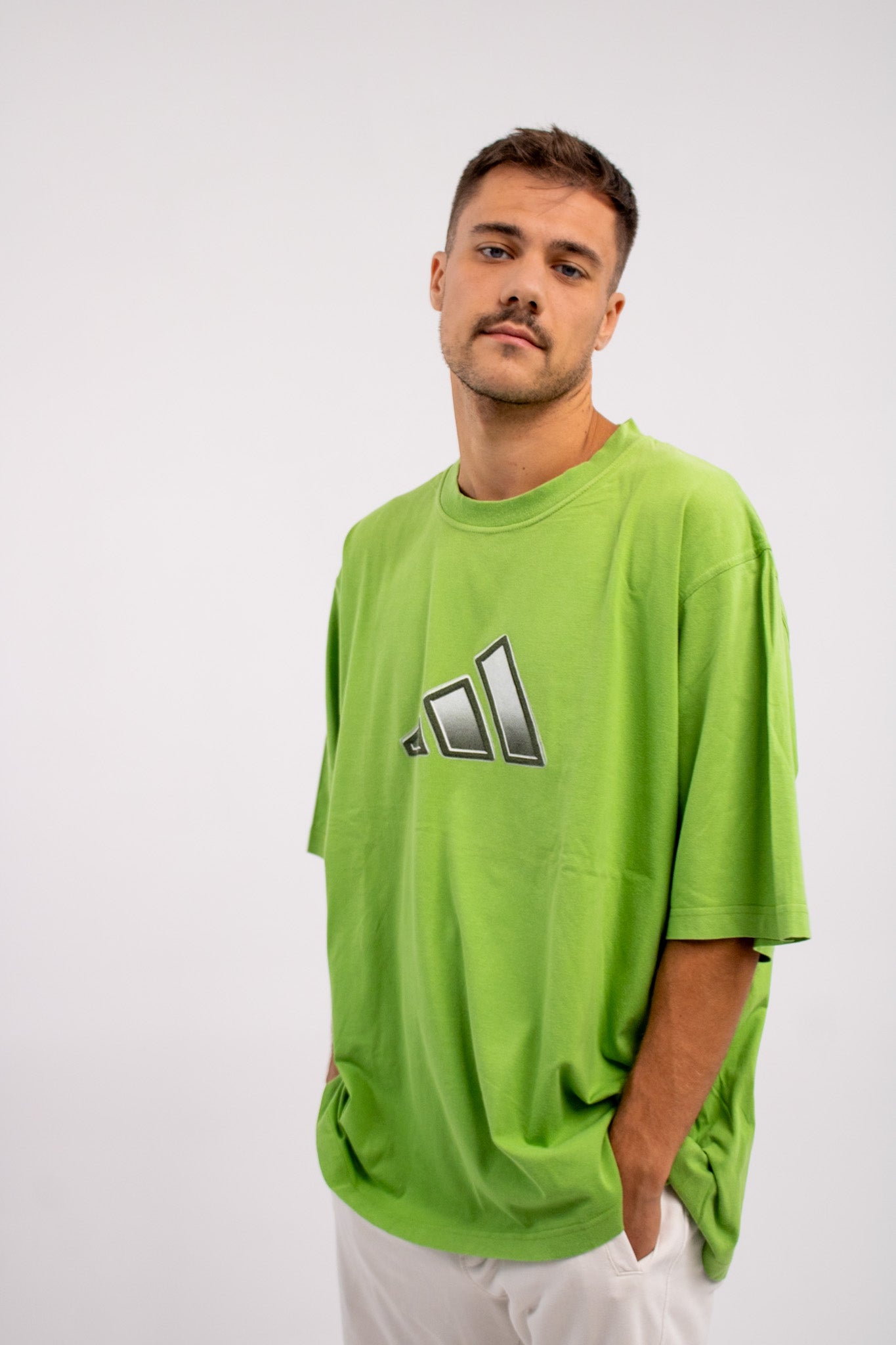 Adidas T-shirt