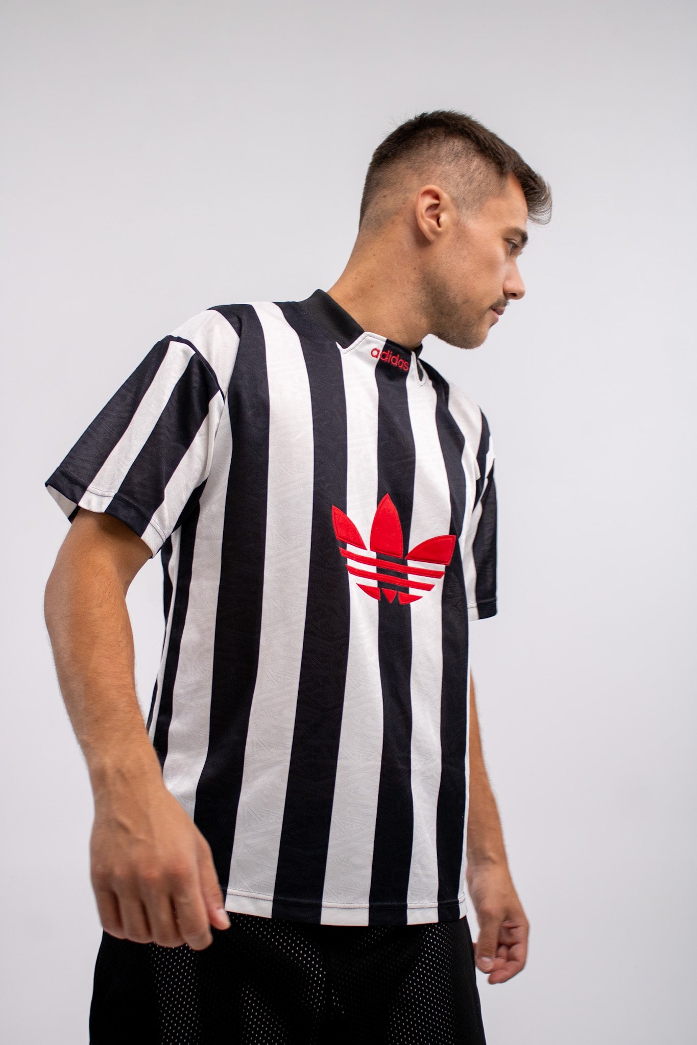 Adidas Vintage  T-shirt